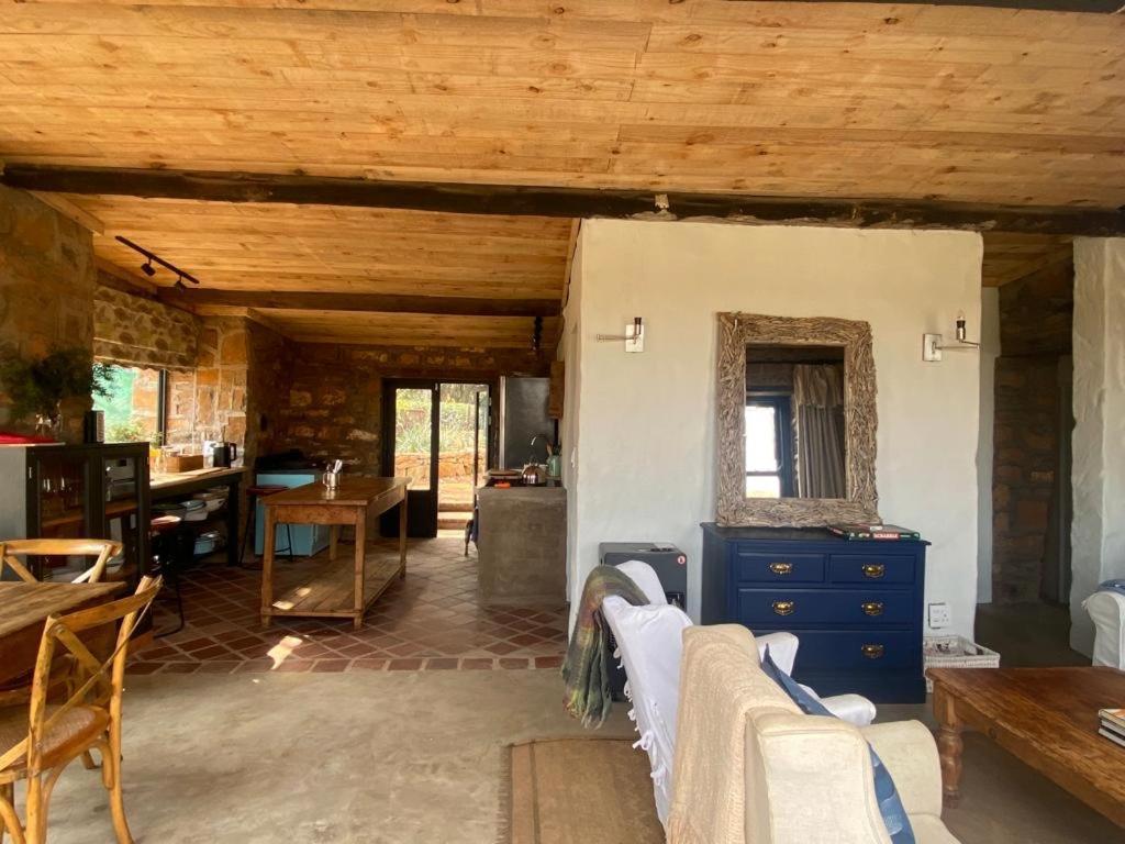 Yellowwoods Farm - Willoughbys Cottage And Old Stables Cottage Curryʼs Post Exterior foto